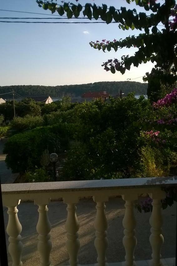 Apartments By The Sea Barbat, Rab - 17620 Barbat na Rabu Exterior photo